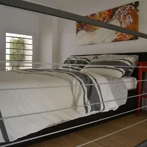 Casa Giuffrida Casa vacanze Aeroporto di Catania Fontana Rossa